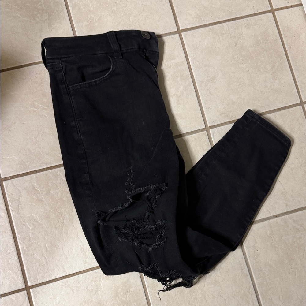 American Eagle Outfitters Black Distressed Skinny Jeans